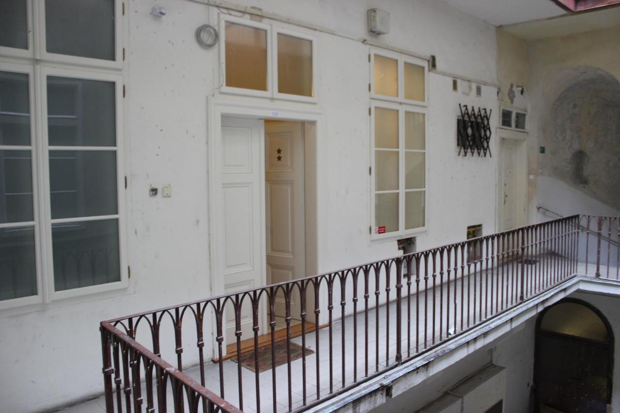 Michalska Apartment — Photos 2